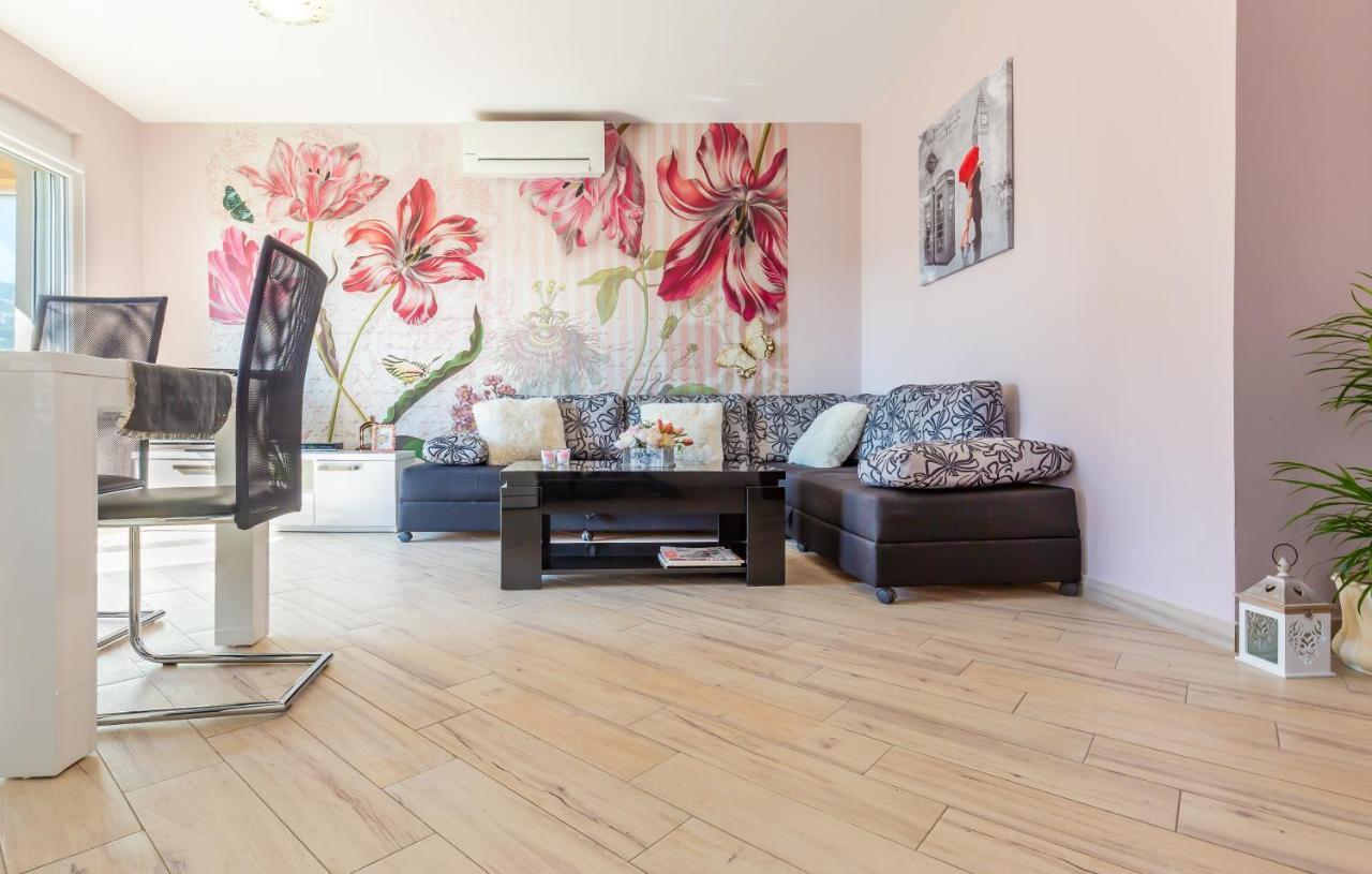 Andela 3 Apartment Makarska Exterior photo